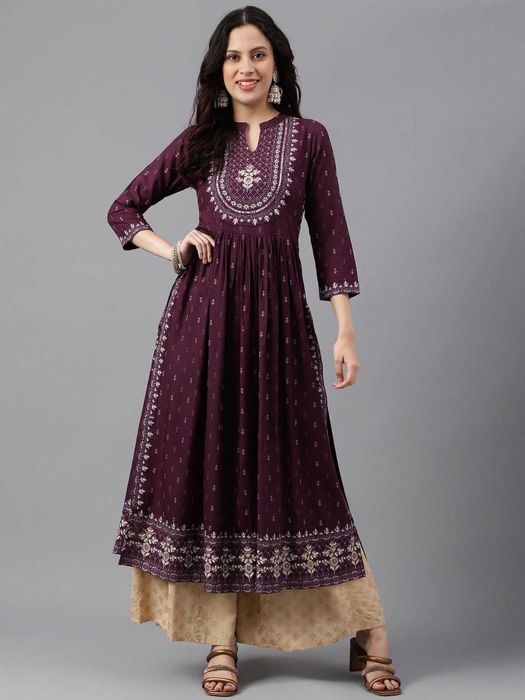 

SAABHI Geometric Printed Thread Work Pleated A-Line Kurta, Purple