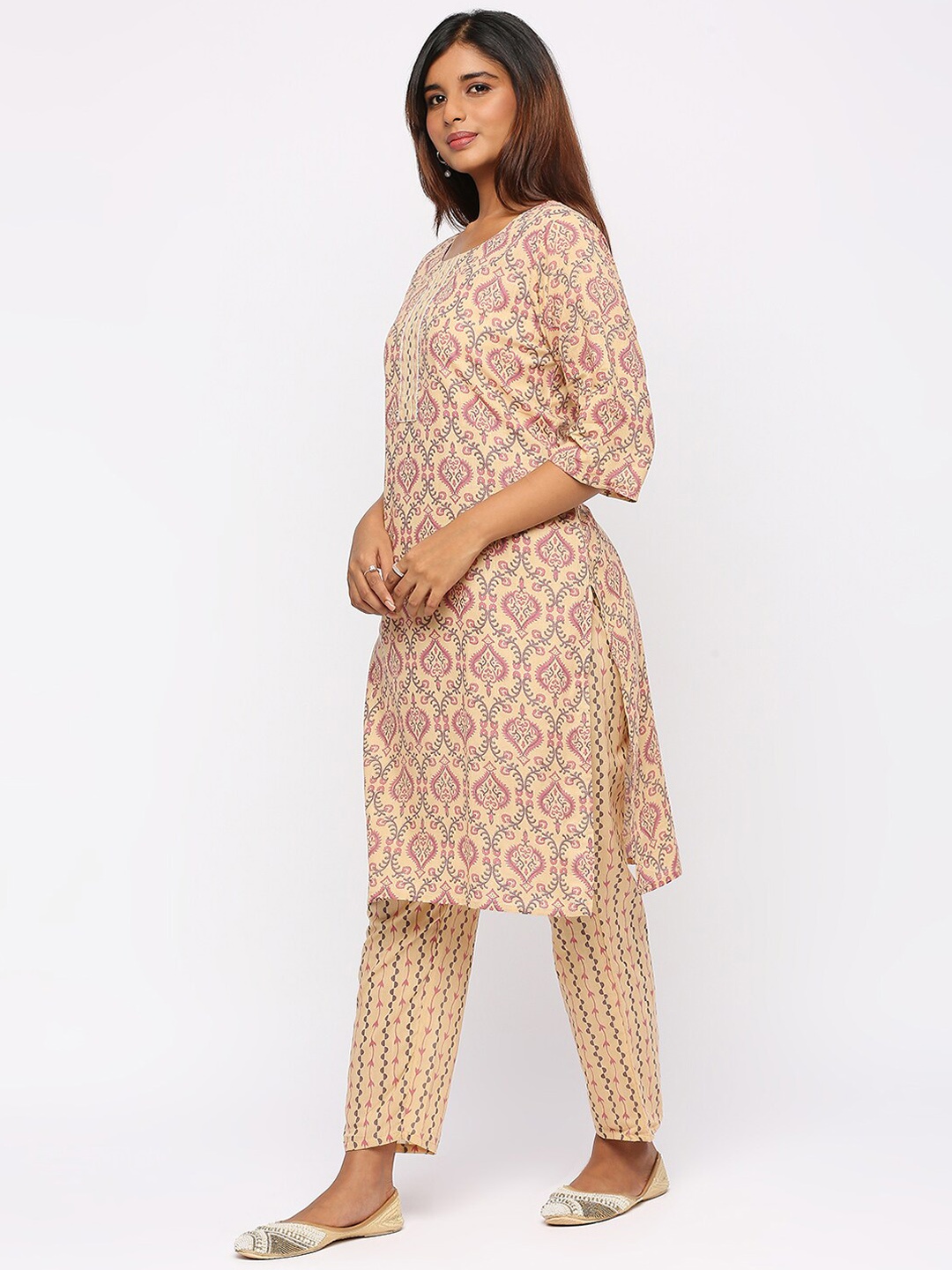 

ZRI Ethnic Motifs Printed Gotta Patti Pure Cotton Straight Kurta With Trousers, Beige