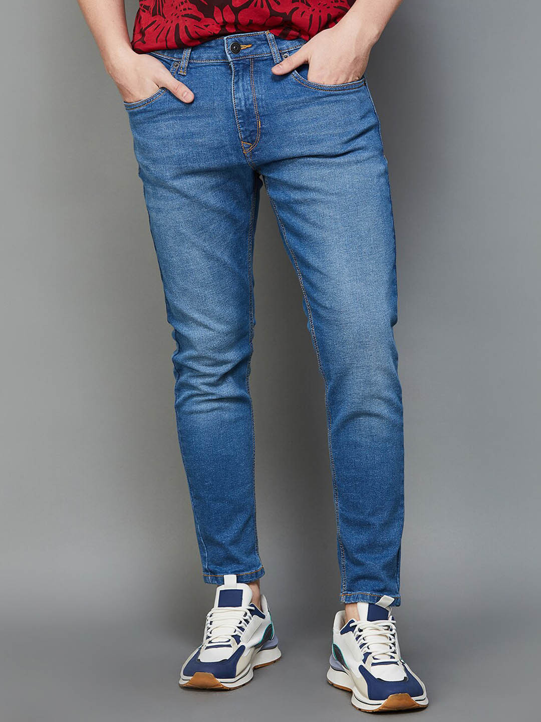 

Fame Forever by Lifestyle Men Slim Fit Mid-Rise Clean Look Light Fade Jeans, Blue