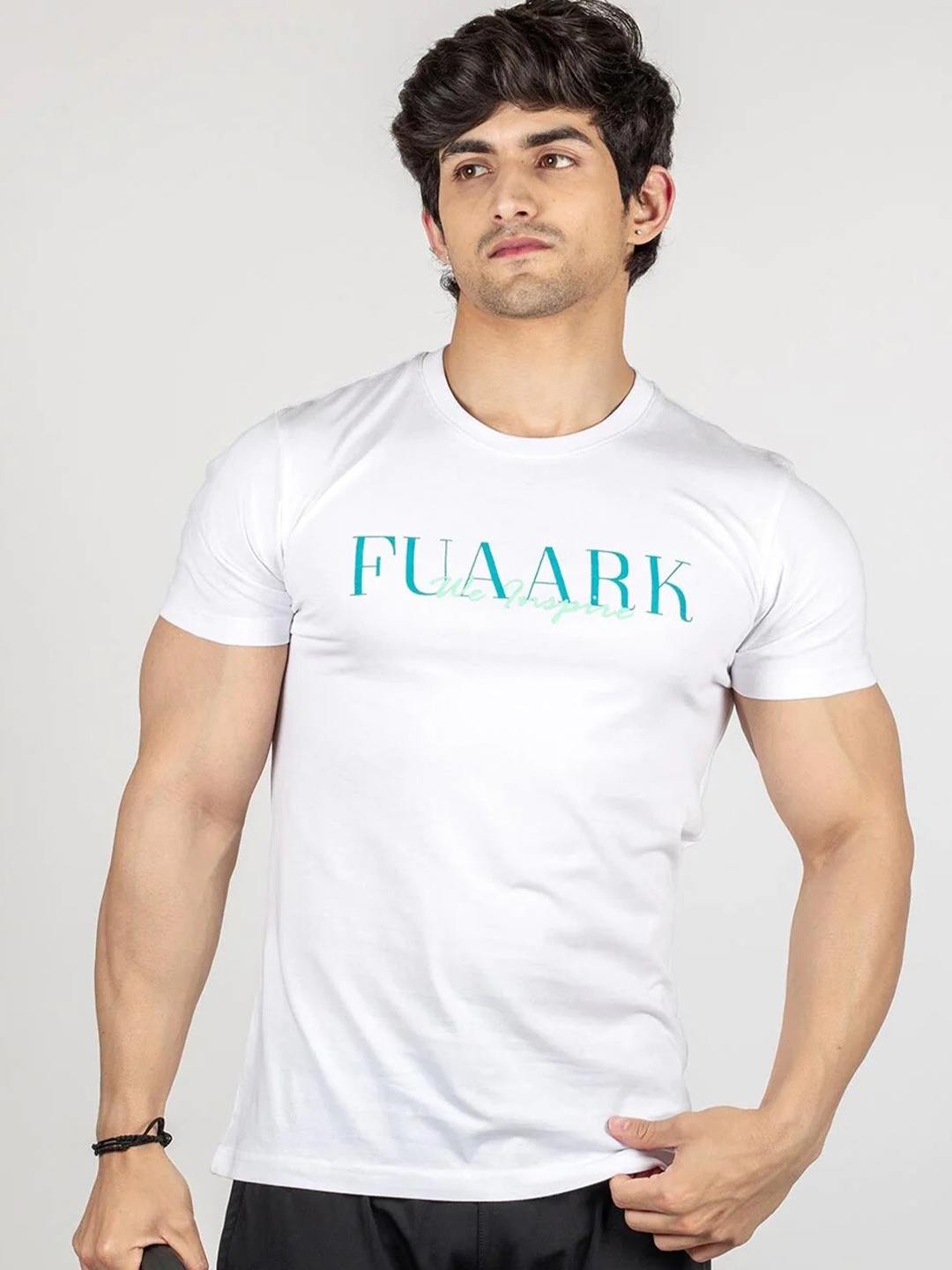 

FUAARK Typography Printed Anti Odour Slim Fit Cotton T-shirt, White