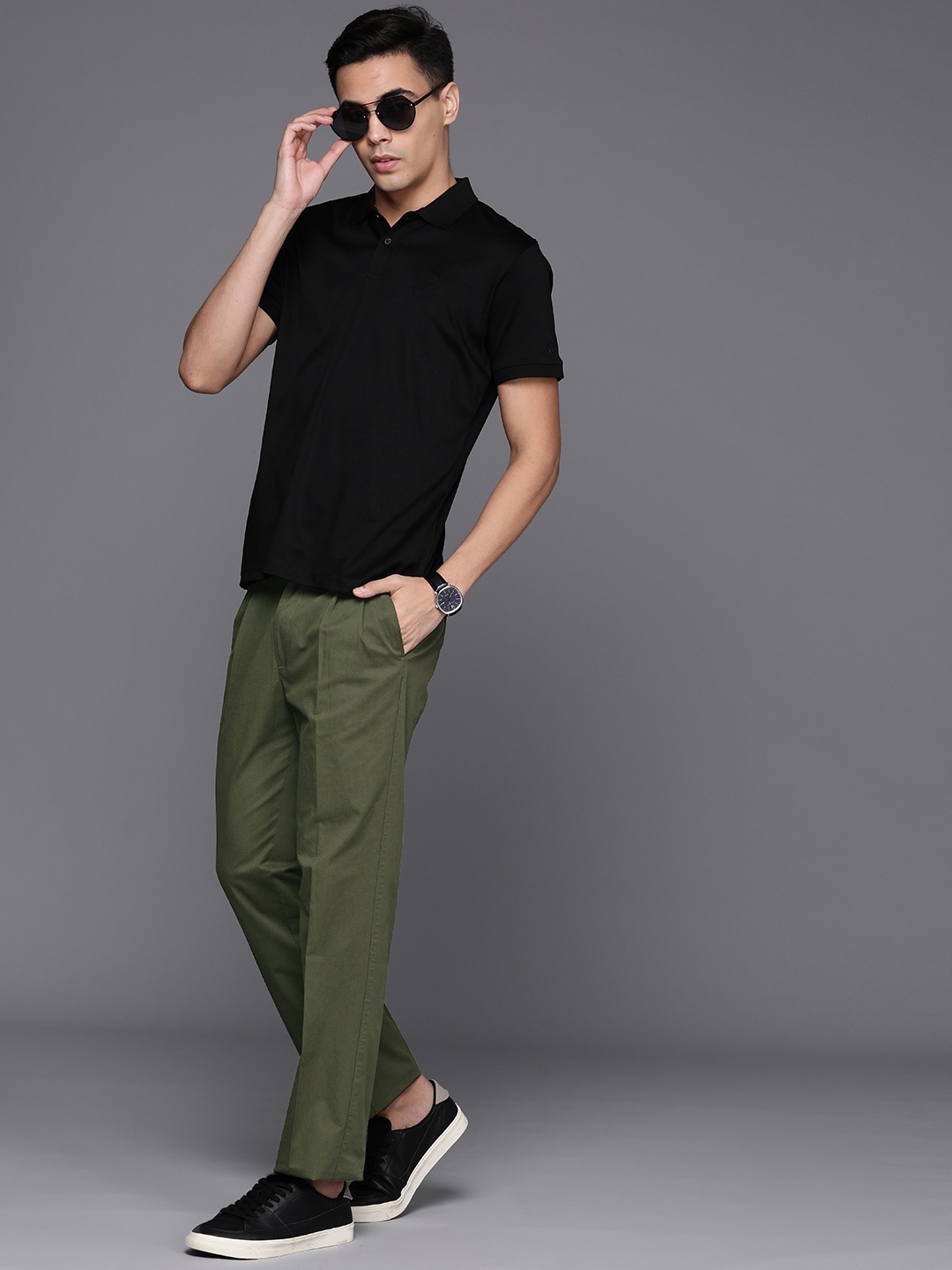 

Allen Solly Men Pleated Trousers, Olive
