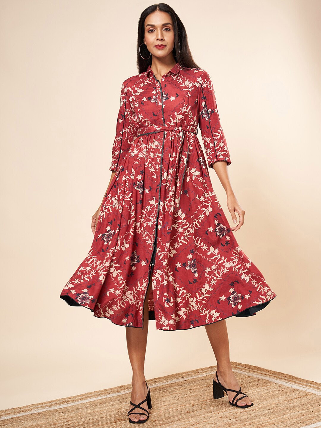 

Marigold Lane Floral Printed Shirt Collar Gathered Fit & Flare Midi Dress, Maroon