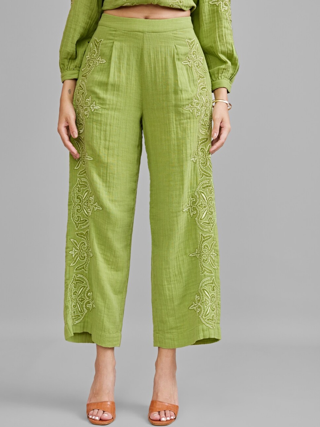 

Style Island Floral Embroidered Cotton Relaxed-Fit Palazzo, Green