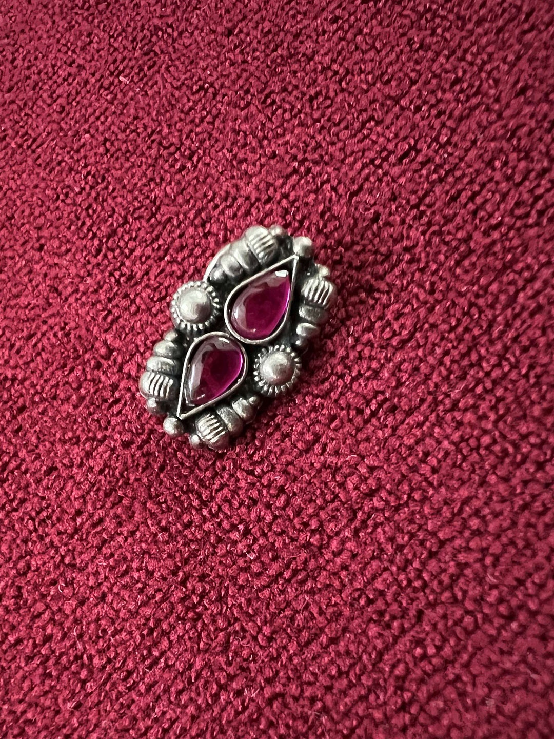 

Arte Jewels Sterling Silver Oxidised Stone Studded Nosepin