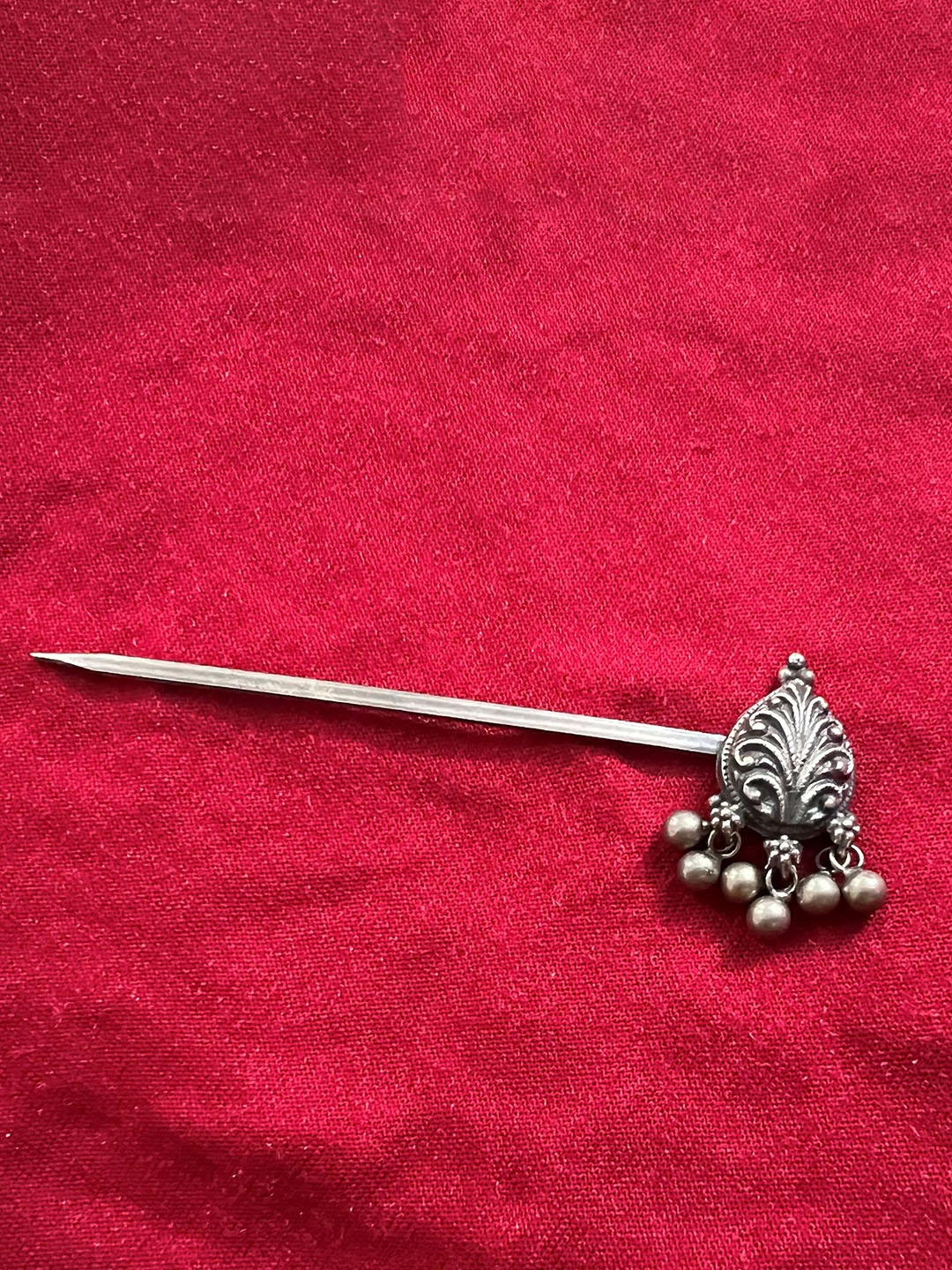 

Arte Jewels 925 Silver Oxidised Bun Pin