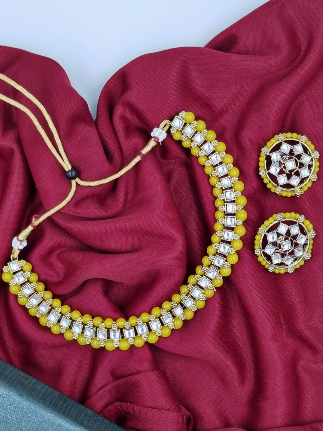 

Anouk Gold-Plated Beaded Kundan Choker Necklace Set, Yellow