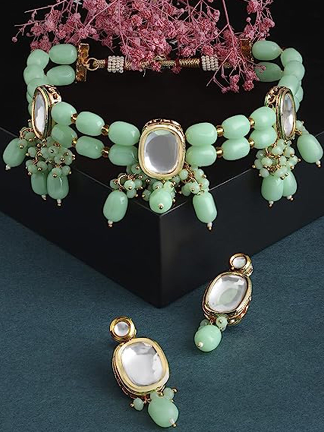 

Anouk Gold Plated Stone Studded & Beaded Jewellery Set