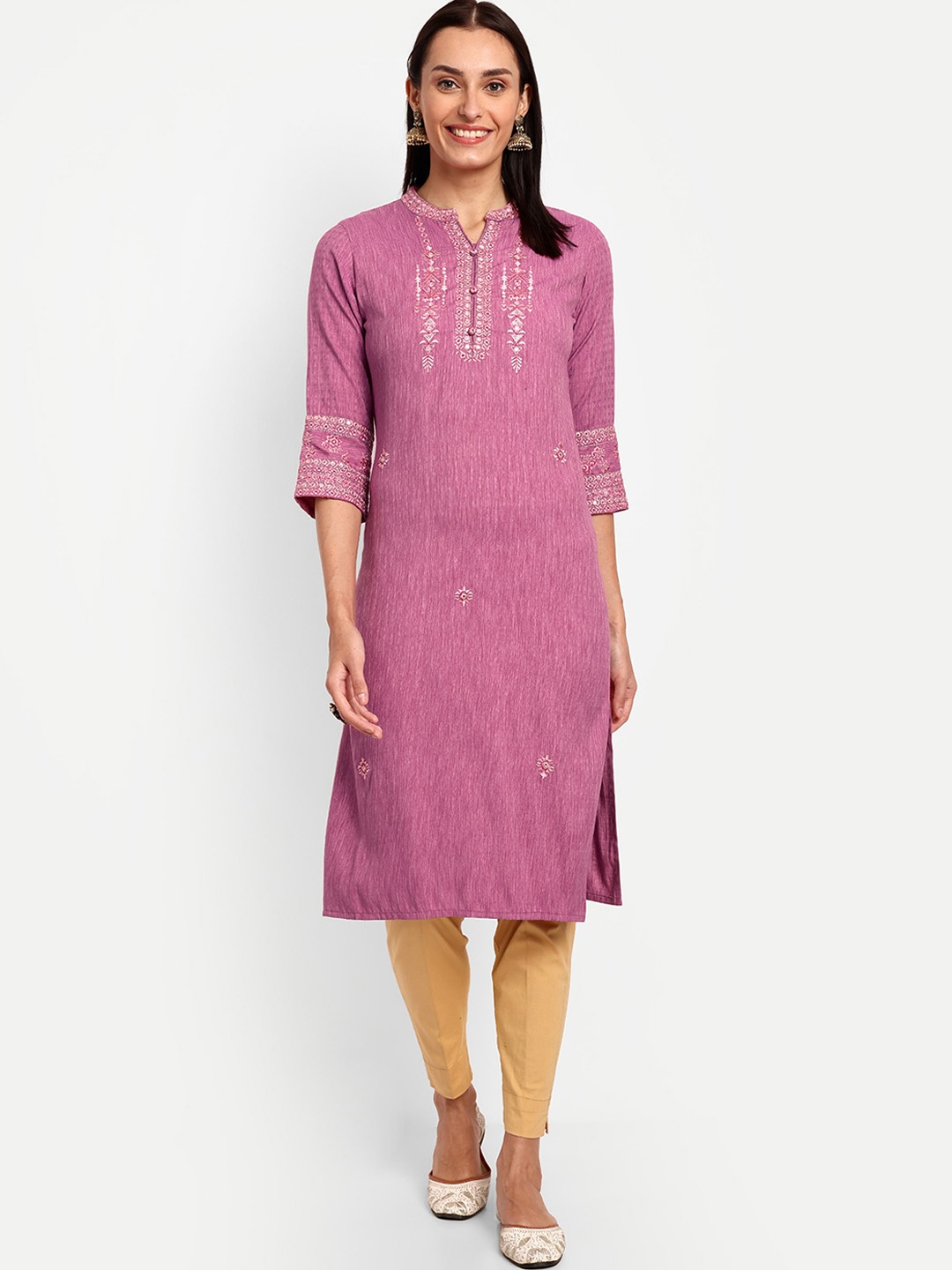 

KAVITA GUPTA Floral Embroidered Mandarin Collar Thread Work Straight Kurta, Coral