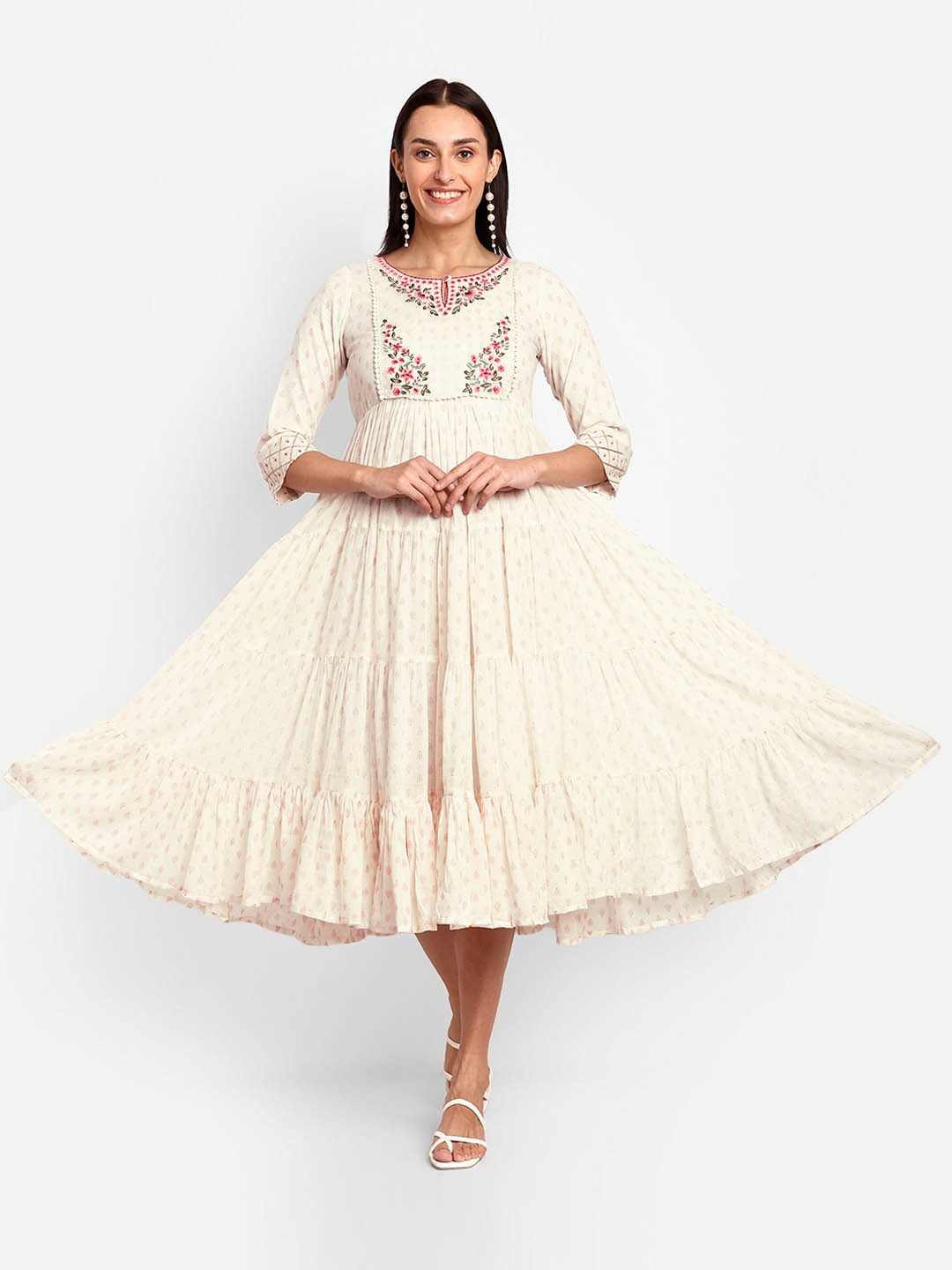 

KAVITA GUPTA Floral Embroidered Tiered Pure Cotton Fit and Flare Ethnic Dresses, White