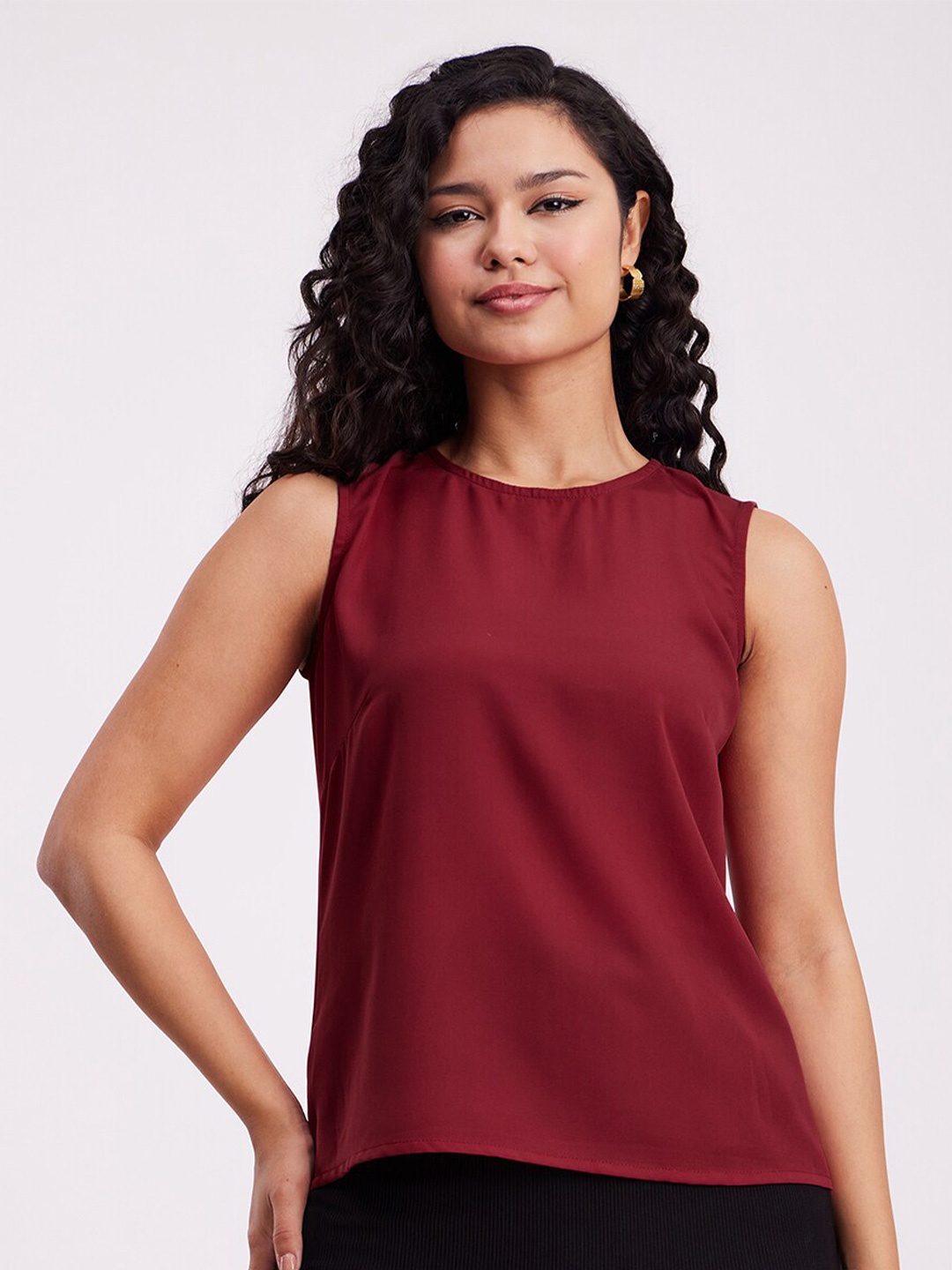 

FableStreet Round Neck Regular Top, Maroon