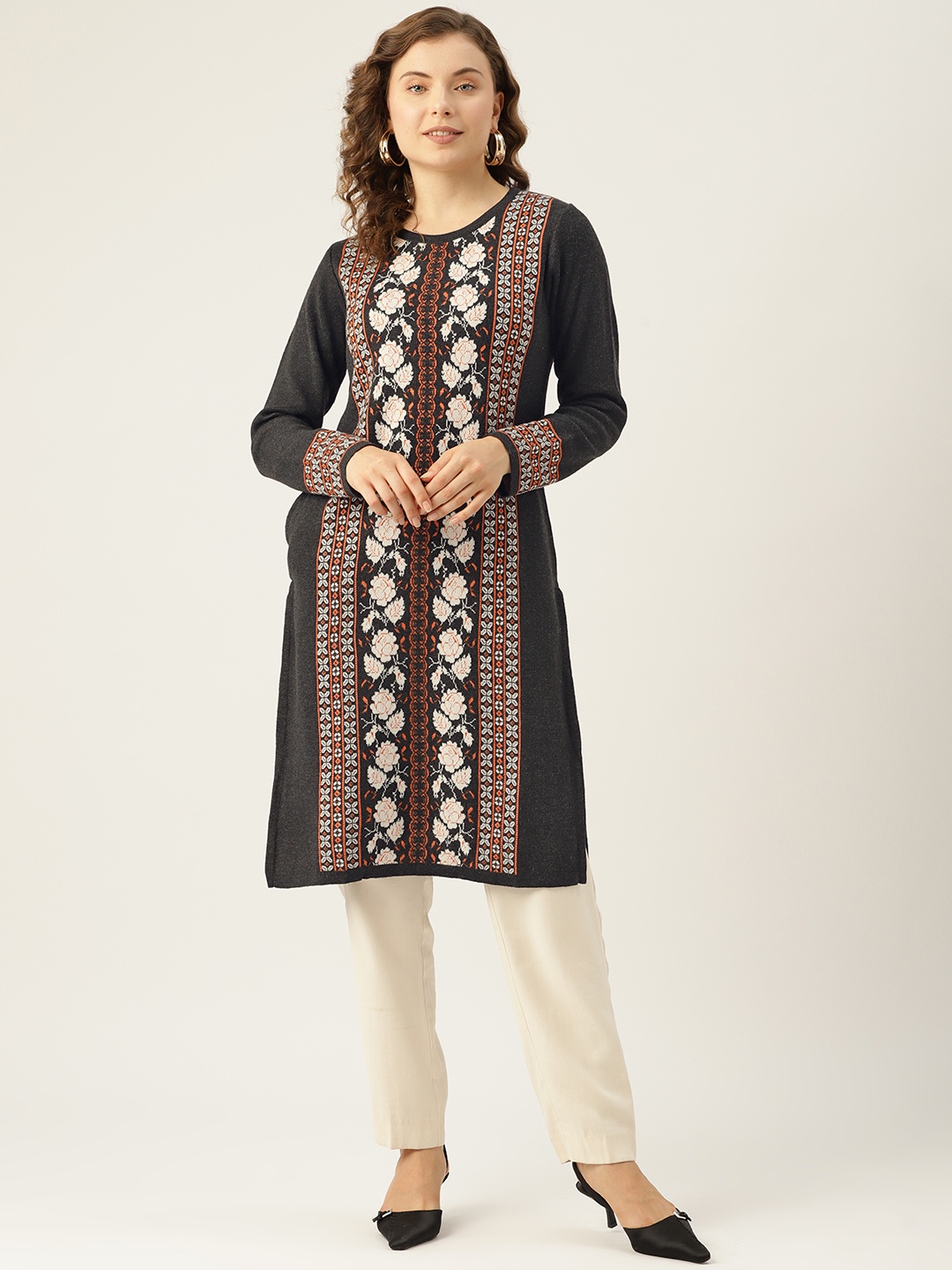 

American Eye Floral Acrylic Winter Kurta, Charcoal