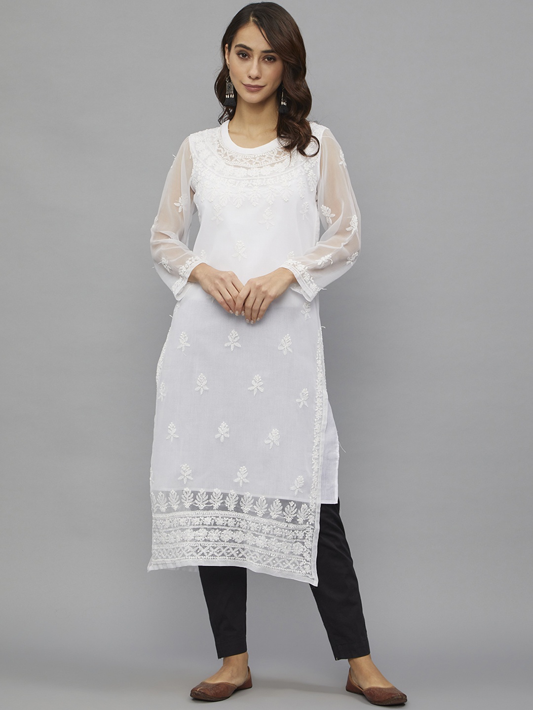 

Ethnava Ethnic Motifs Embroidered Straight Kurta, White