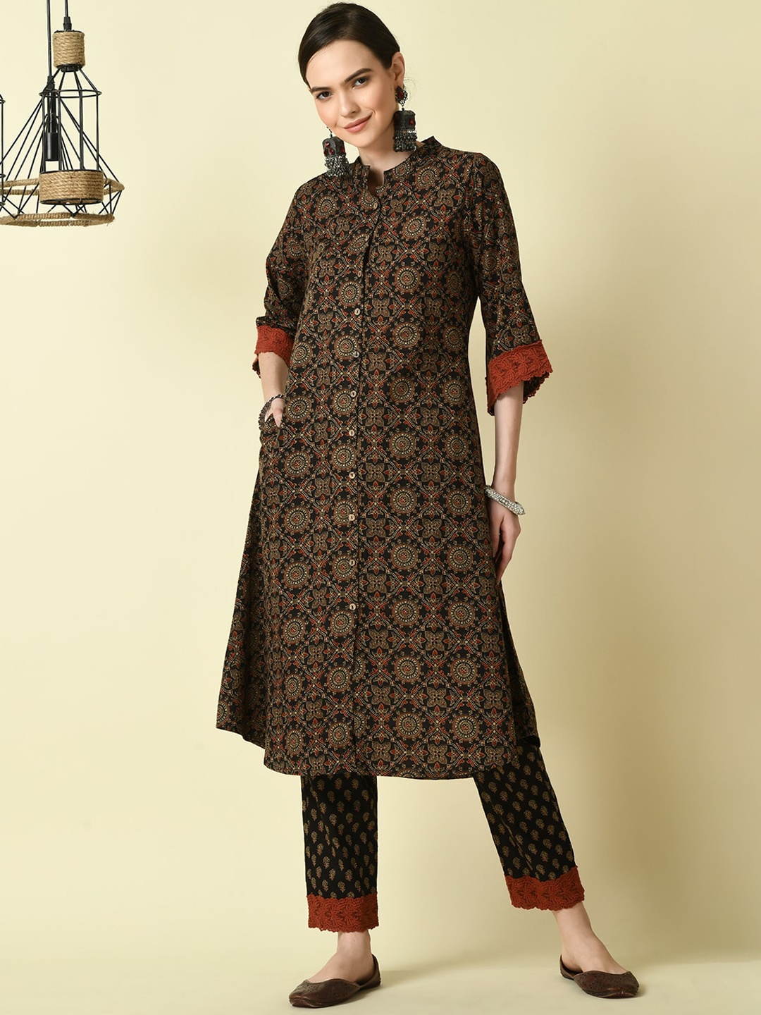 

KALINI Ethnic Motifs Printed Block Print Kurta, Black