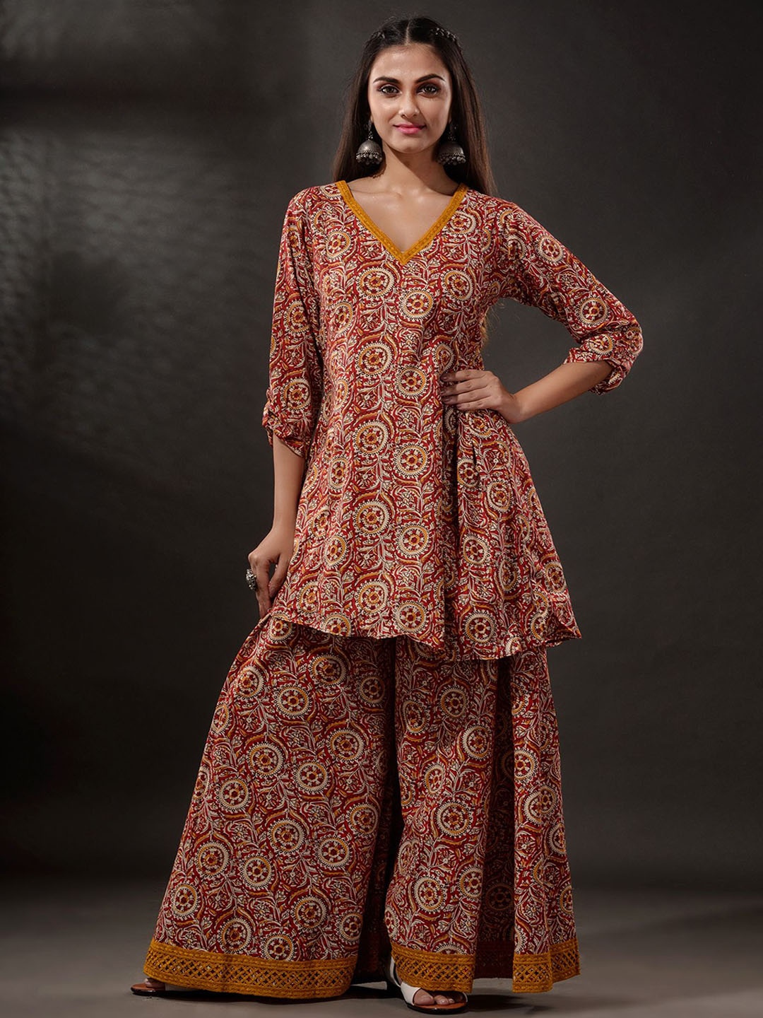 

Disli Floral Printed Anarkali Pure Cotton Kurta With Palazzos & Dupatta, Red