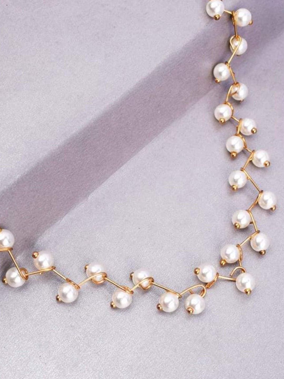 

Krelin Gold-Plated Artificial Beads Choker Necklace, White