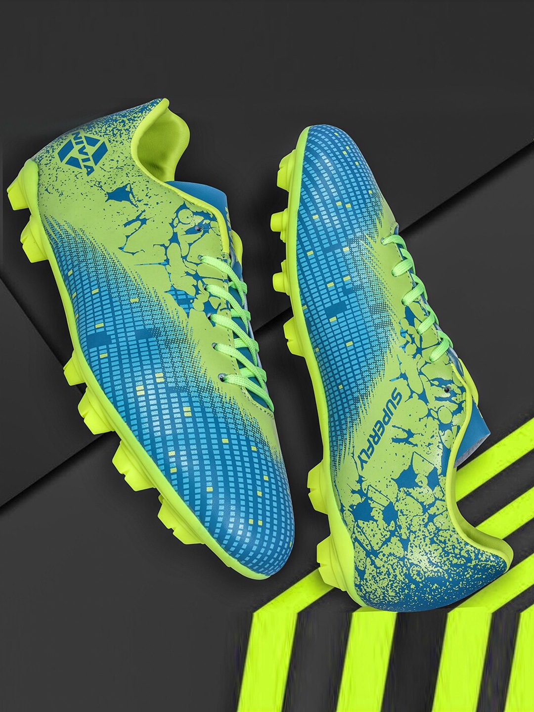 

NIVIA Men Super Fly Lace-Up Football Shoes, Blue