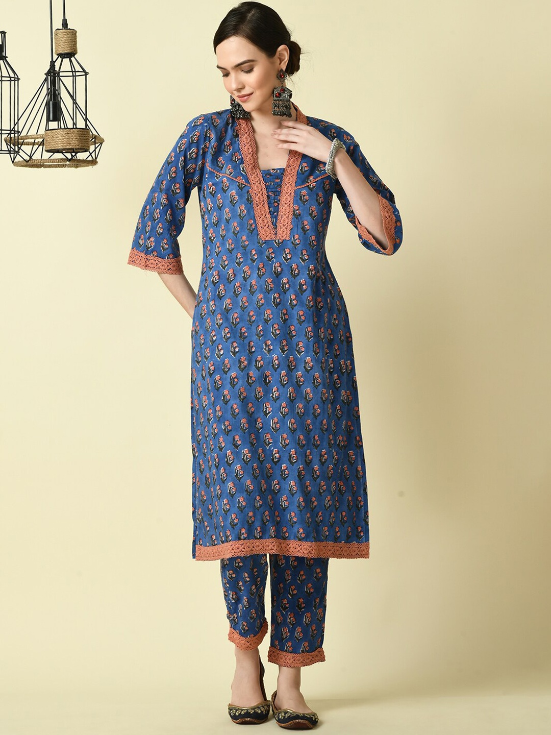 

KALINI Ethnic Motifs Printed Regular Pure Cotton Kurta With Trousers, Blue