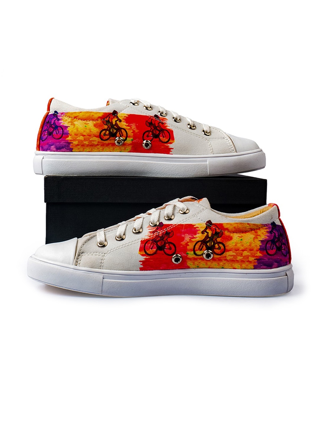 

KobSook Men Printed Low Ankle Canvas Basics Sneakers, White