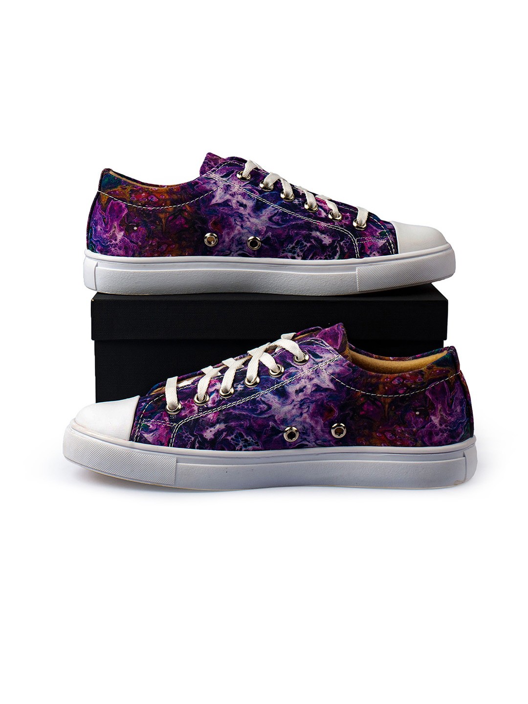 

KobSook Men Printed Low Ankle Comfort Insole Canvas Contrast Sole Sneakers, Purple