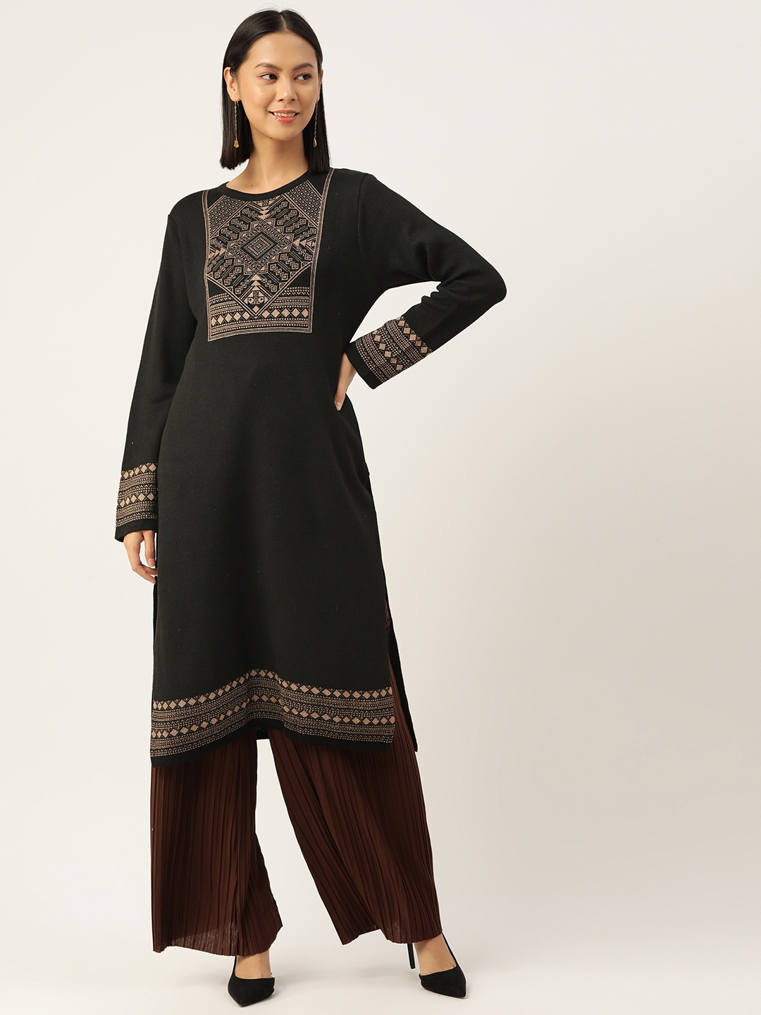 

American Eye Women Ethnic Motifs Winter Kurta, Black