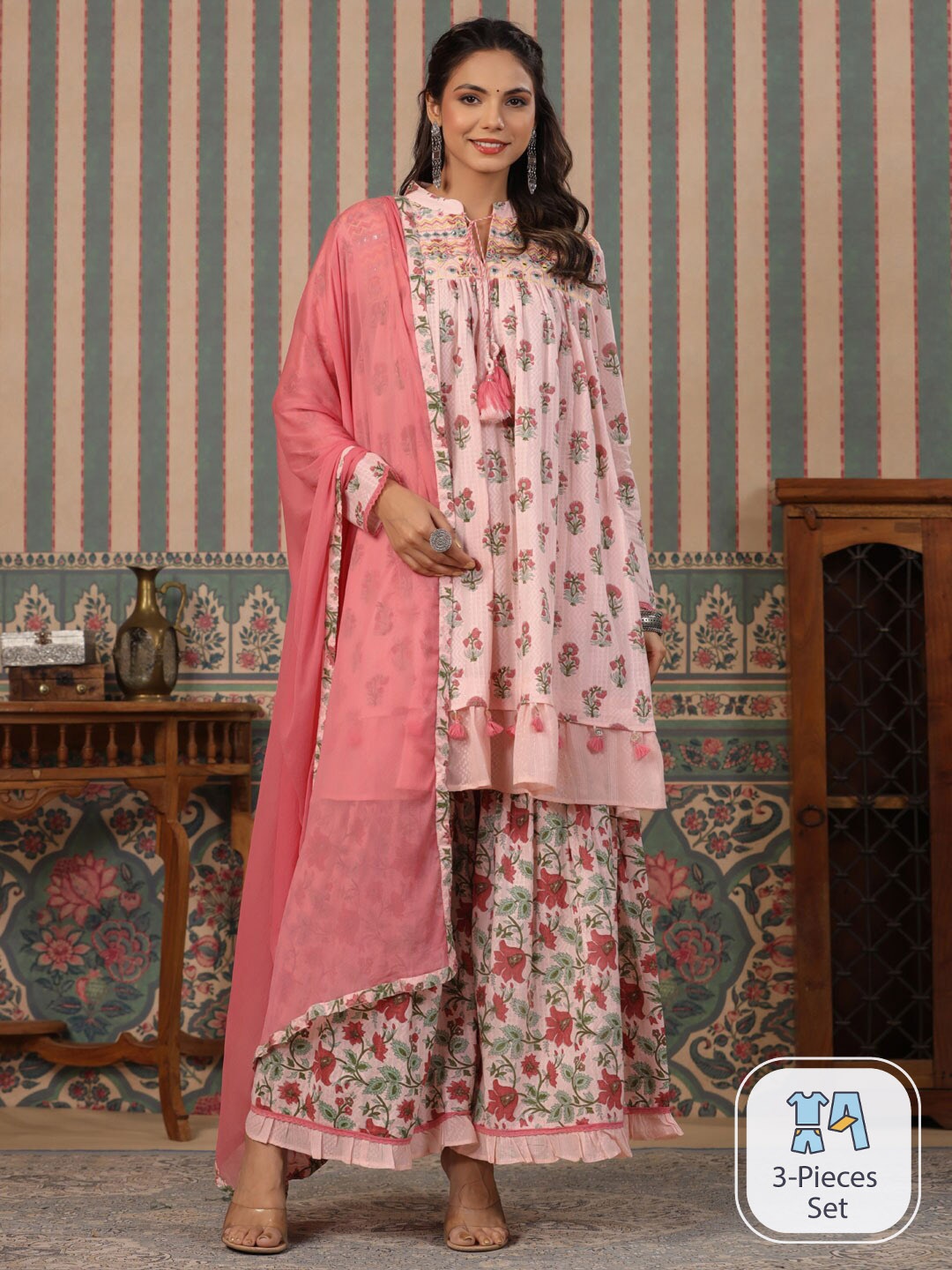 

Readiprint Fashions Floral Printed Empire Pure Cotton Kurta With Sharara & Dupatta, Pink