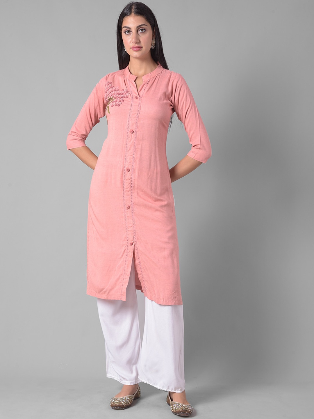 

Dollar Missy Floral Embroidered Mandarin Collar Straight Kurta, Pink