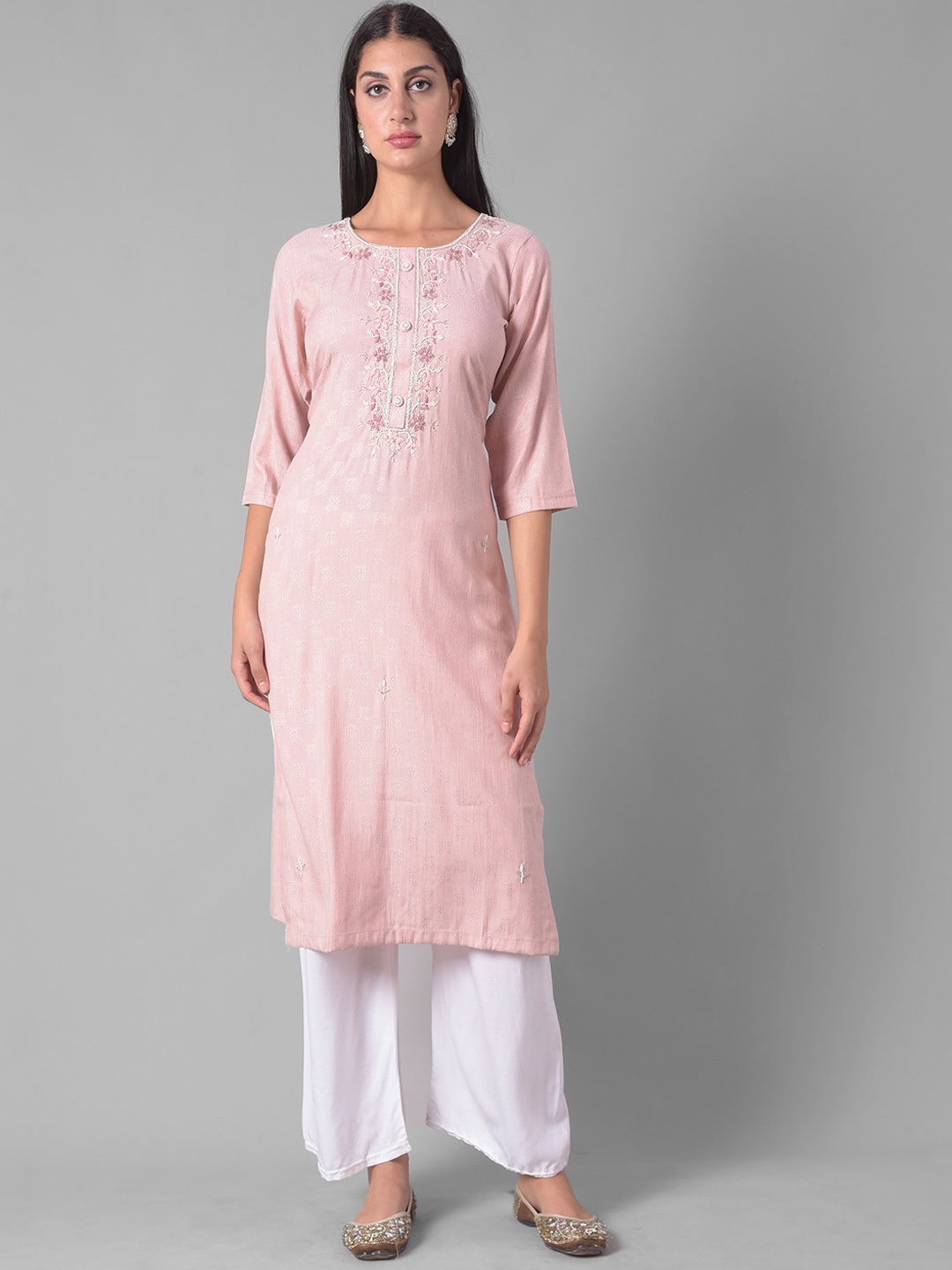 

Dollar Missy Floral Embroidered Round Neck Thread Work Regular Kurta, Pink
