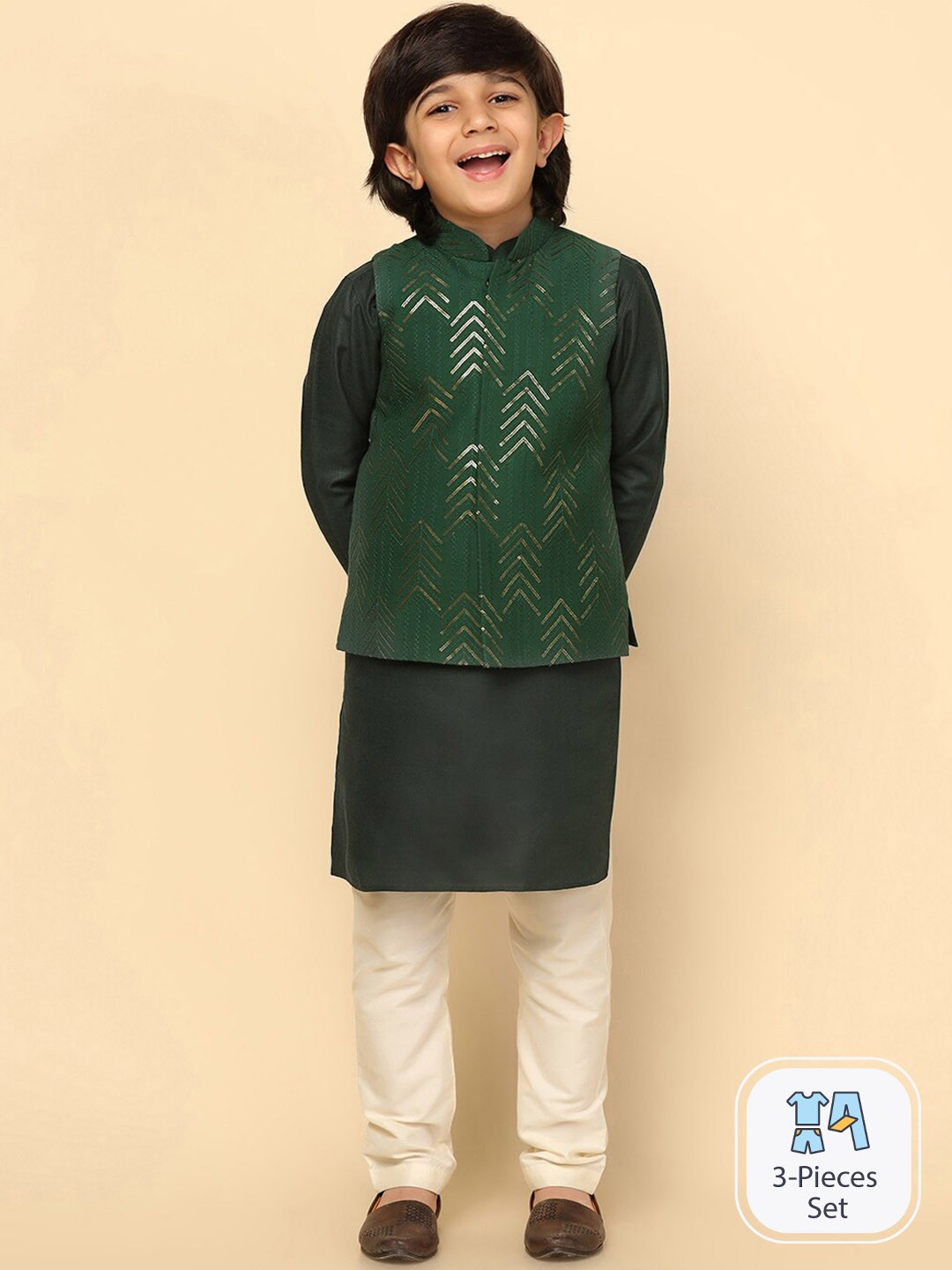

KISAH Boys Mandarin Collar Kurta With Pyjamas & Nehru Jacket, Green