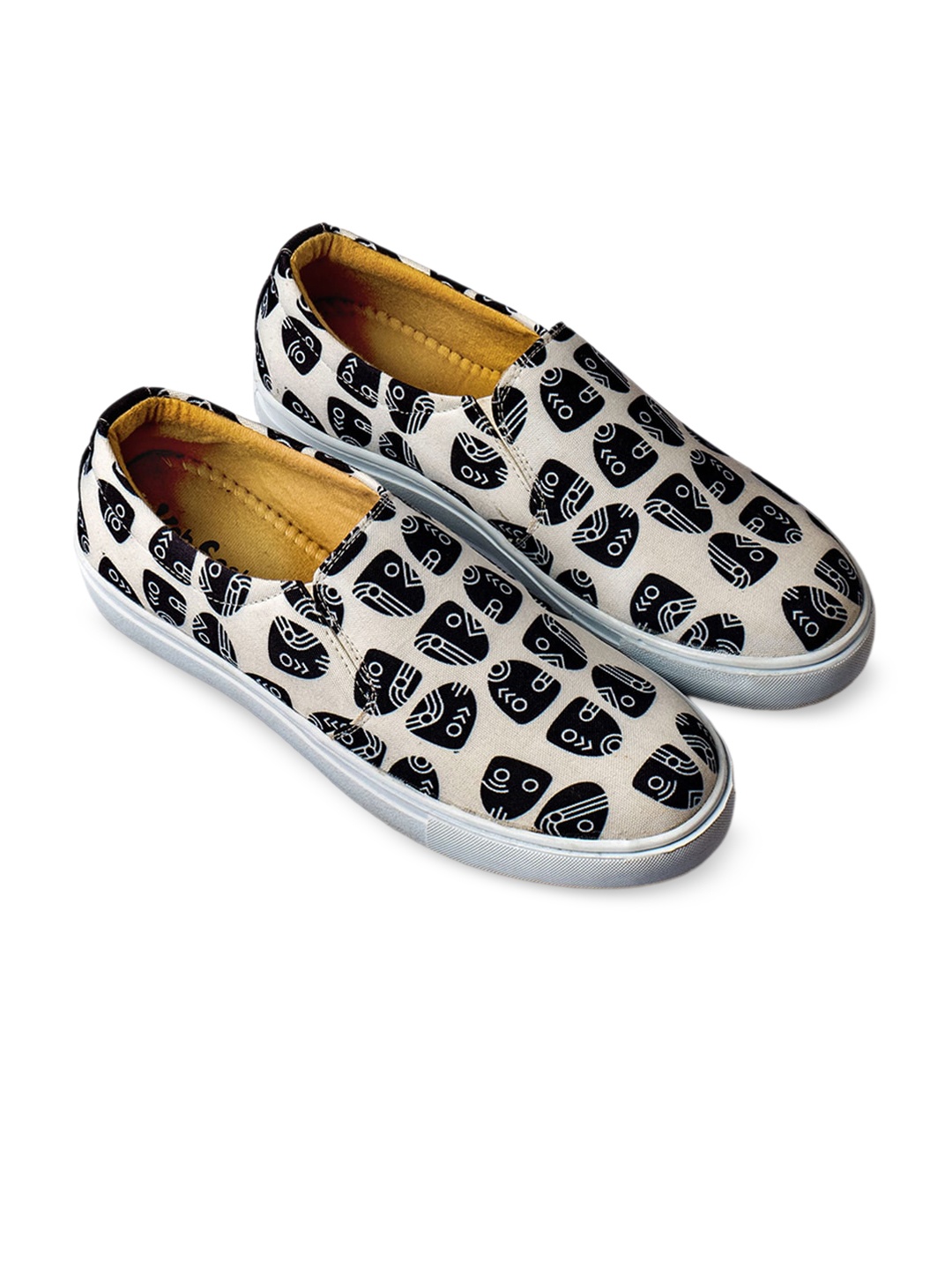 

KobSook Men Printed Canvas Slip-On Sneakers, White