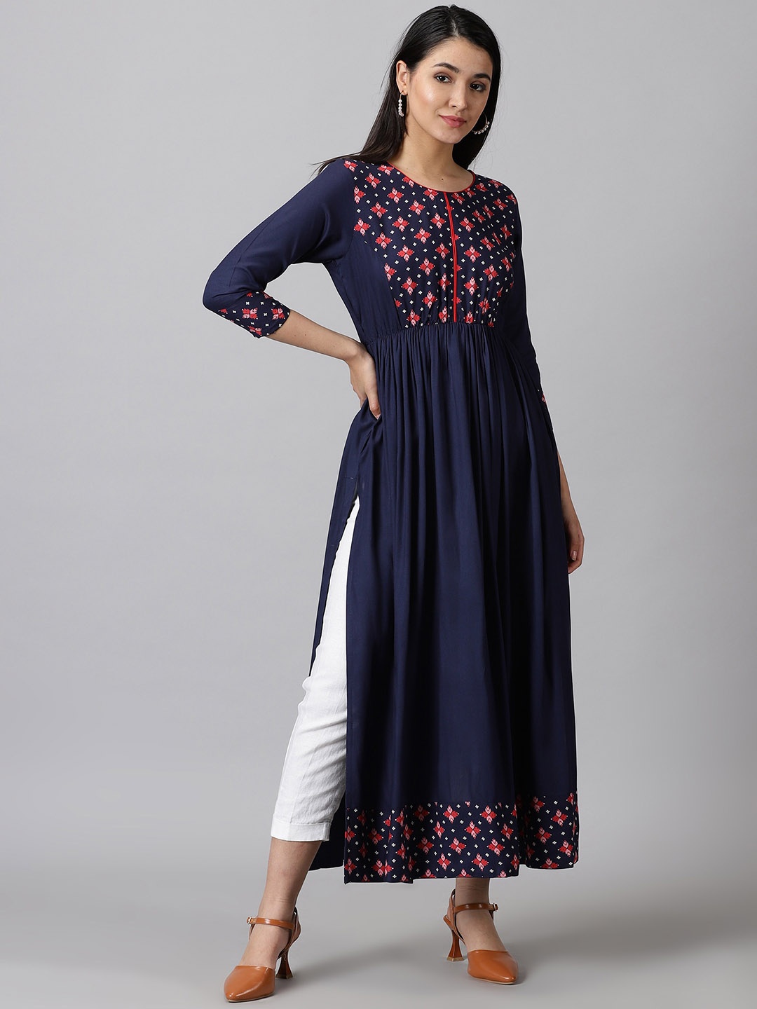 

DK FAB Geometric Yoke Design Anarkali Kurta, Navy blue
