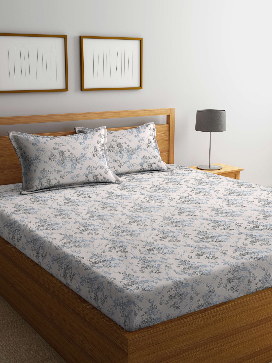 

FABINALIV White & Blue Floral Pure Cotton 300 TC King Bedsheet with 2 Pillow Covers