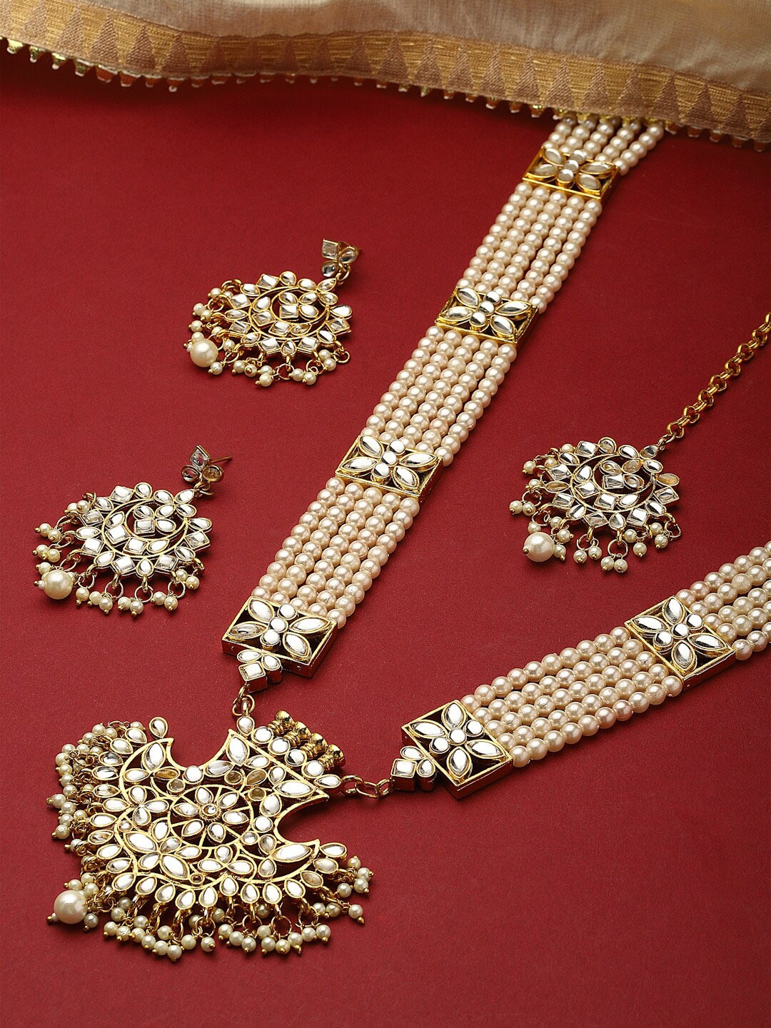 

PANASH Gold-Plated Kundan Stone-Studded & Pearl Layered Jewellery Set
