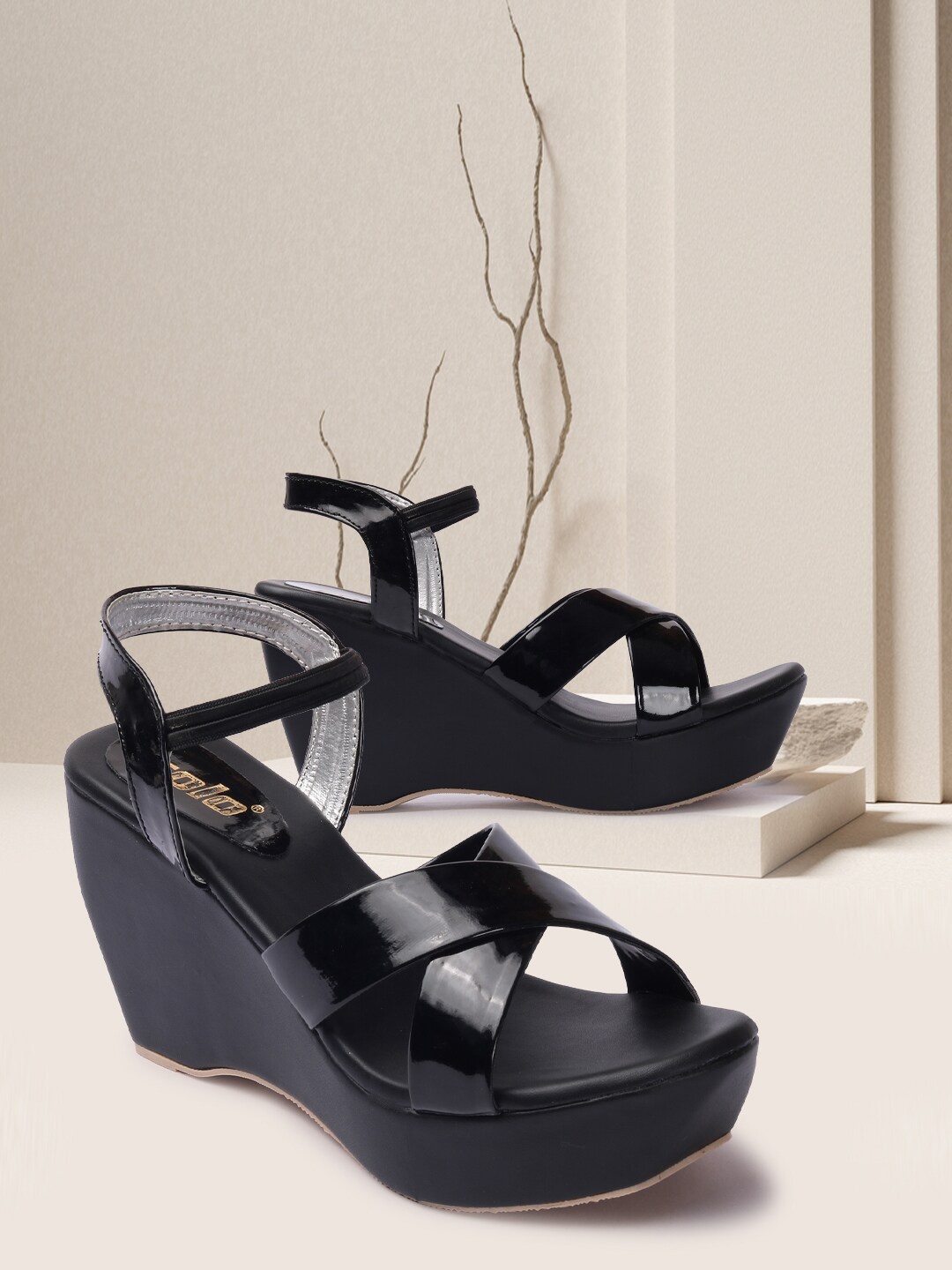 

Colo Wedge Heels With Backstrap, Black