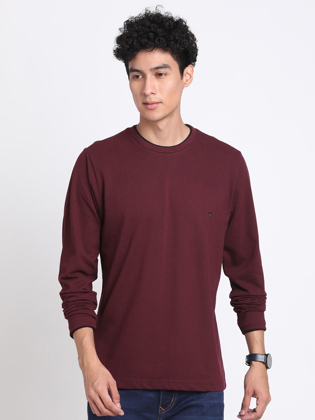 

Turtle Slim Fit Round Neck T-shirt, Maroon