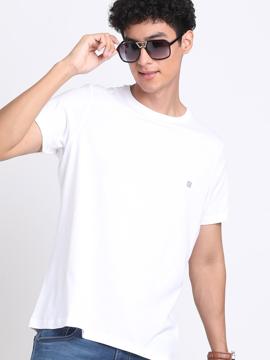 

Turtle Slim Fit Round Neck Pure Cotton T-shirt, White