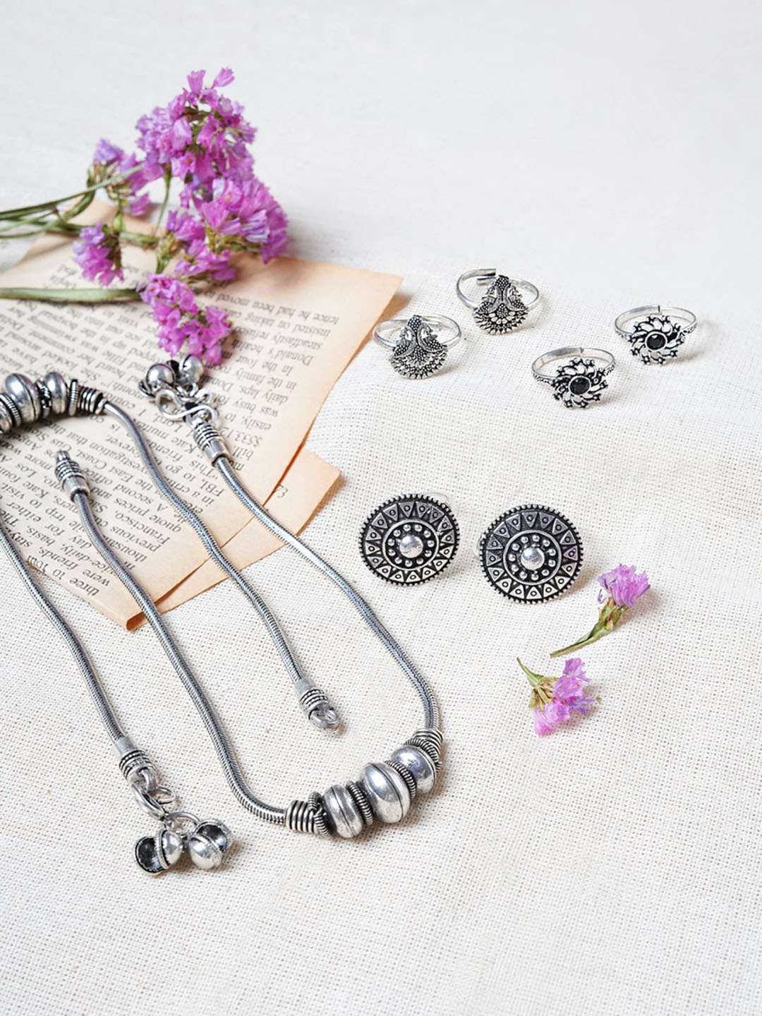 

TEEJH Oxidised Silver-Plated Anklet With Toe rings