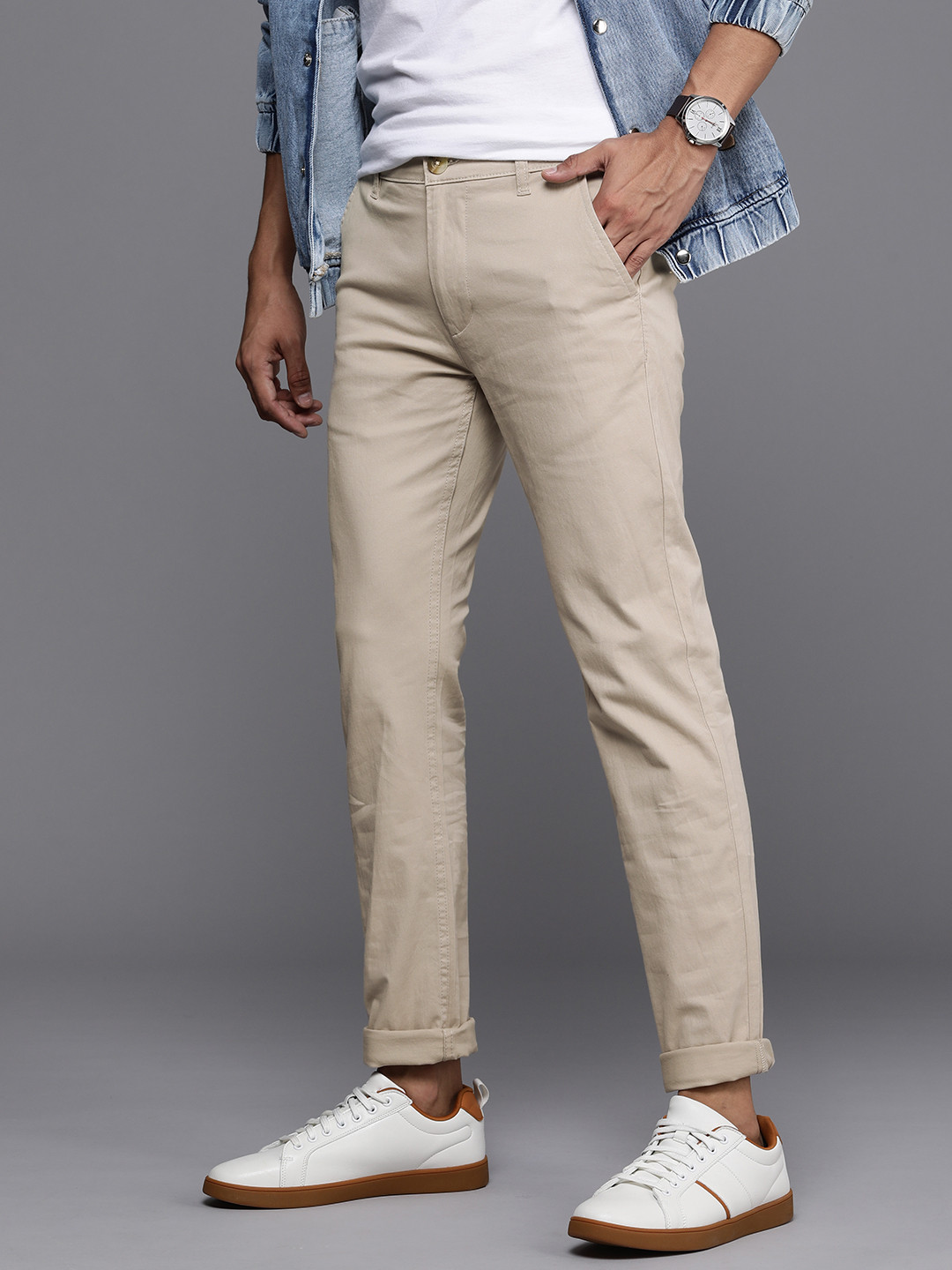 

WROGN Men Slim Fit Chinos, Beige