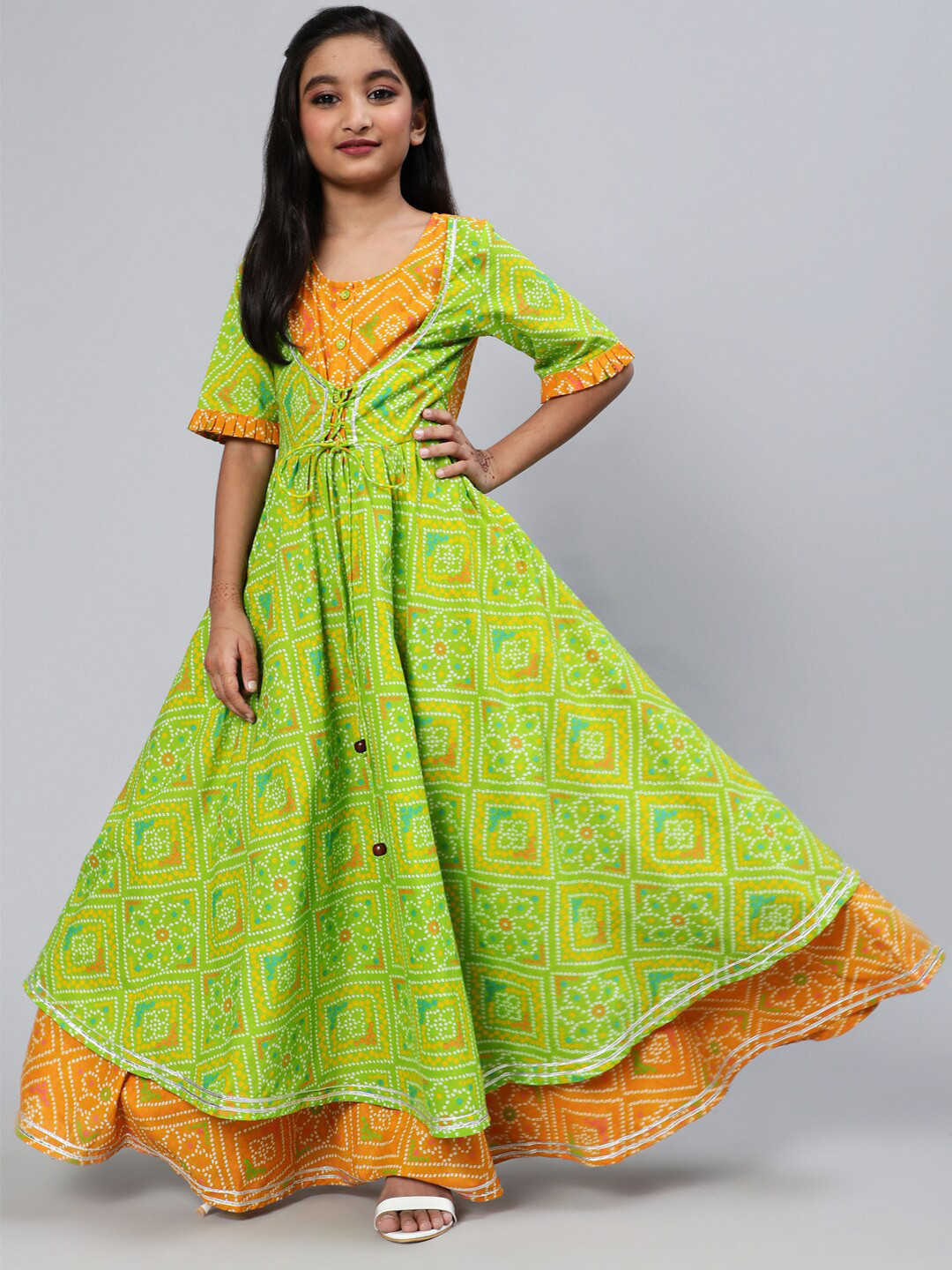 

Aks Kids Girls Bandhani Printed Tie-Ups Fit & Flare Maxi Dress, Green