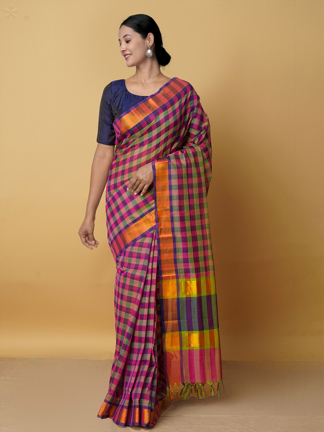 

Unnati Silks Checked Zari Pure Cotton Handloom Mangalagiri Saree, Pink