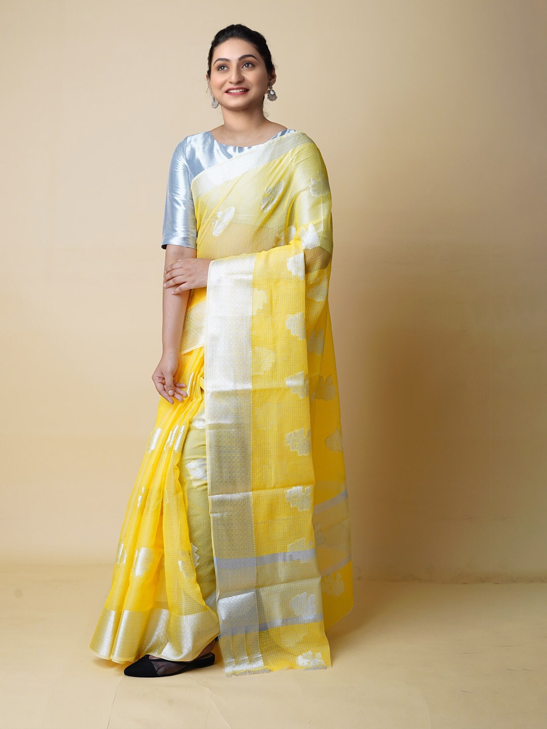 

Unnati Silks Floral Woven Design Zari Handloom Banarasi Saree, Yellow