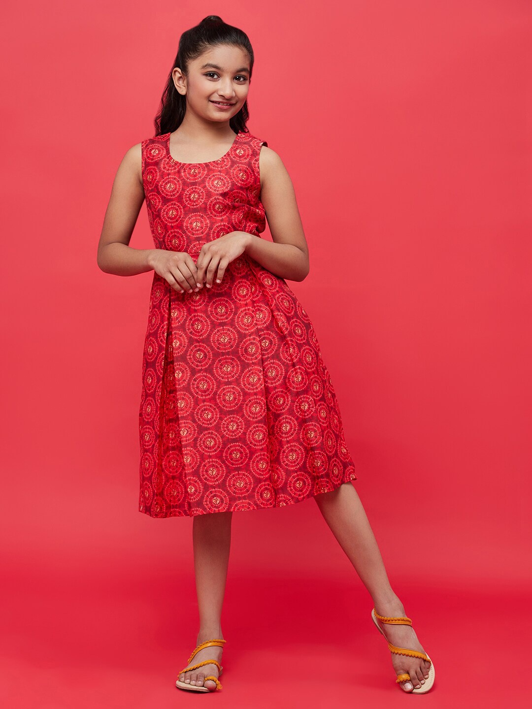 

Aks Kids Girls Ethnic Motifs Printed Cut-Outs Silk Fit & Flare Dress, Red