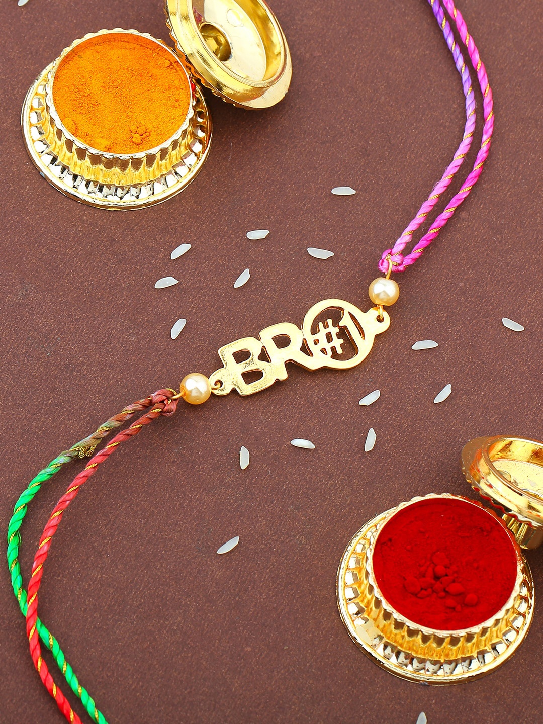 

Estele Gold-Toned Bro Thread Rakhi