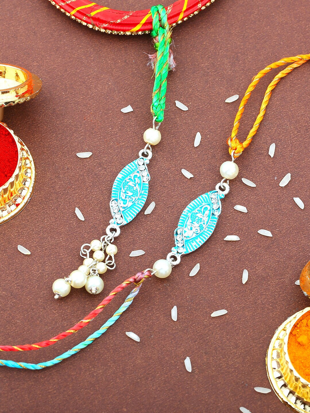 

Estele Set Of 2 Bhaiya Bhabhi Thread Rakhis, Blue