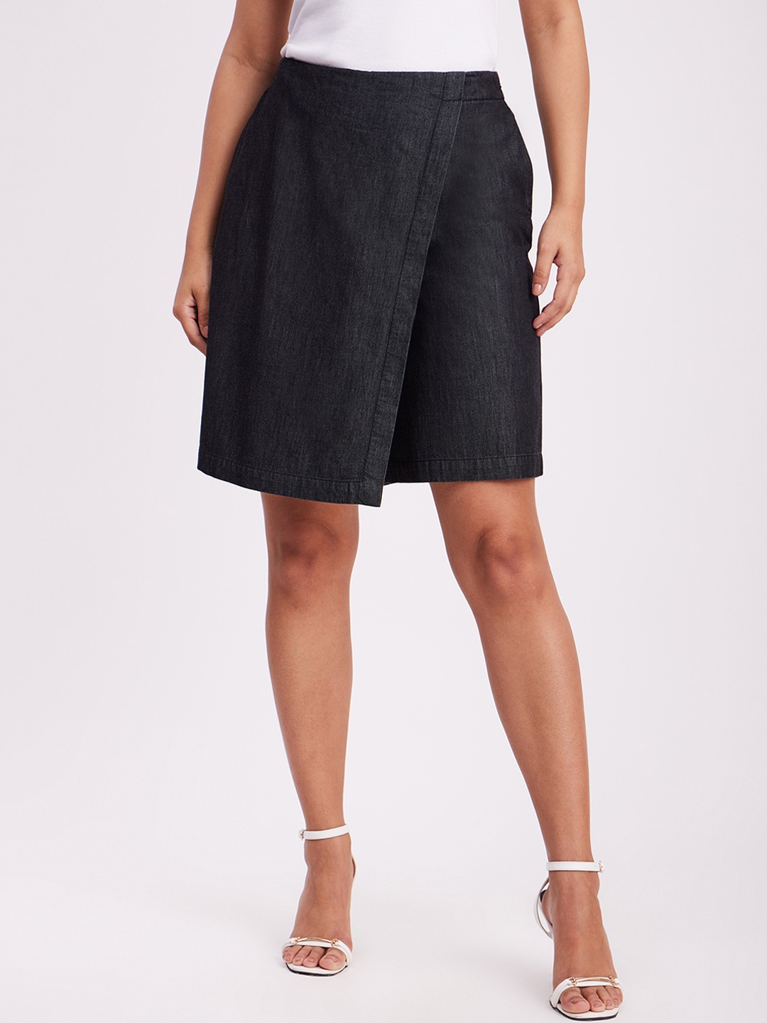 

FableStreet Pure Cotton Knee-Length Skorts, Black