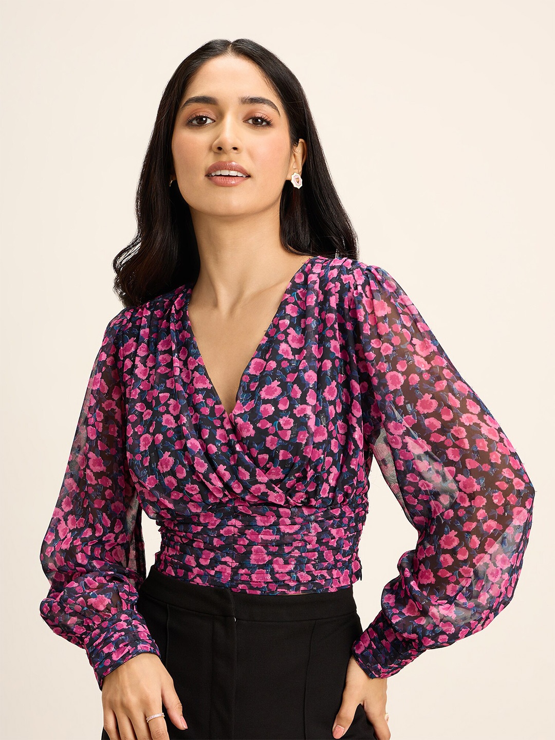 20Dresses Black Floral Printed Puff Sleeves Crop Top