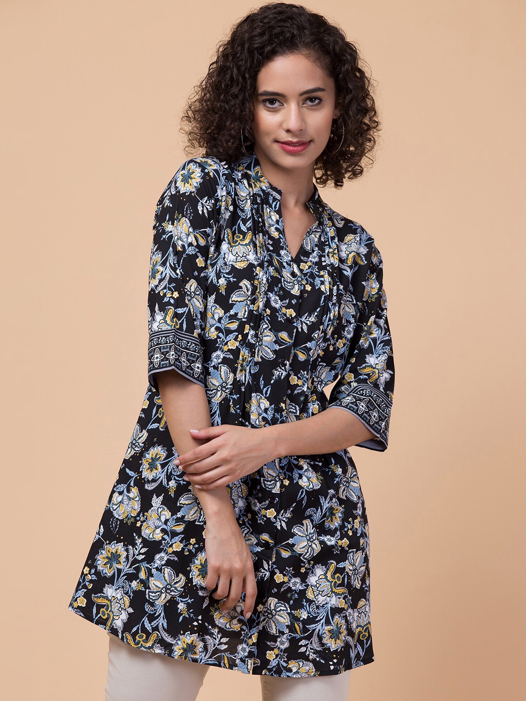 

Hive91 Floral Printed Mandarin Collar Tunic, Black