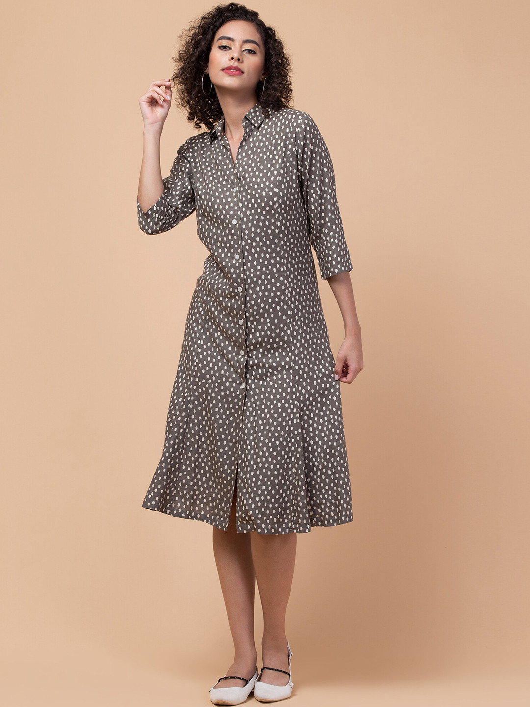 

Hive91 Polka Dots Printed Shirt Collar Shirt Midi Dress, Olive