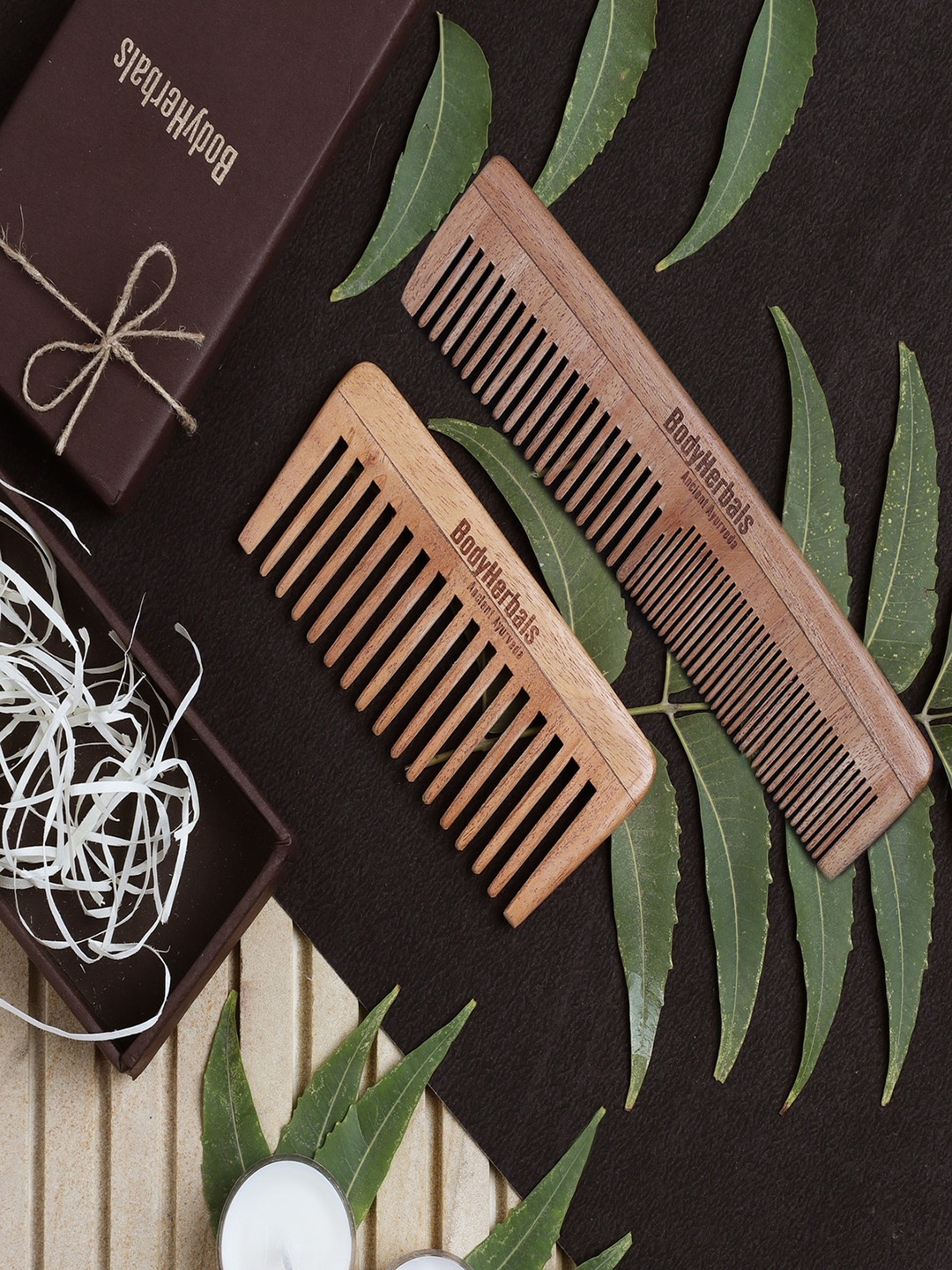 

BodyHerbals Set Of 2 Anti Static Handmade Neem Wood Wide Tooth & Double Tooth Comb, Brown