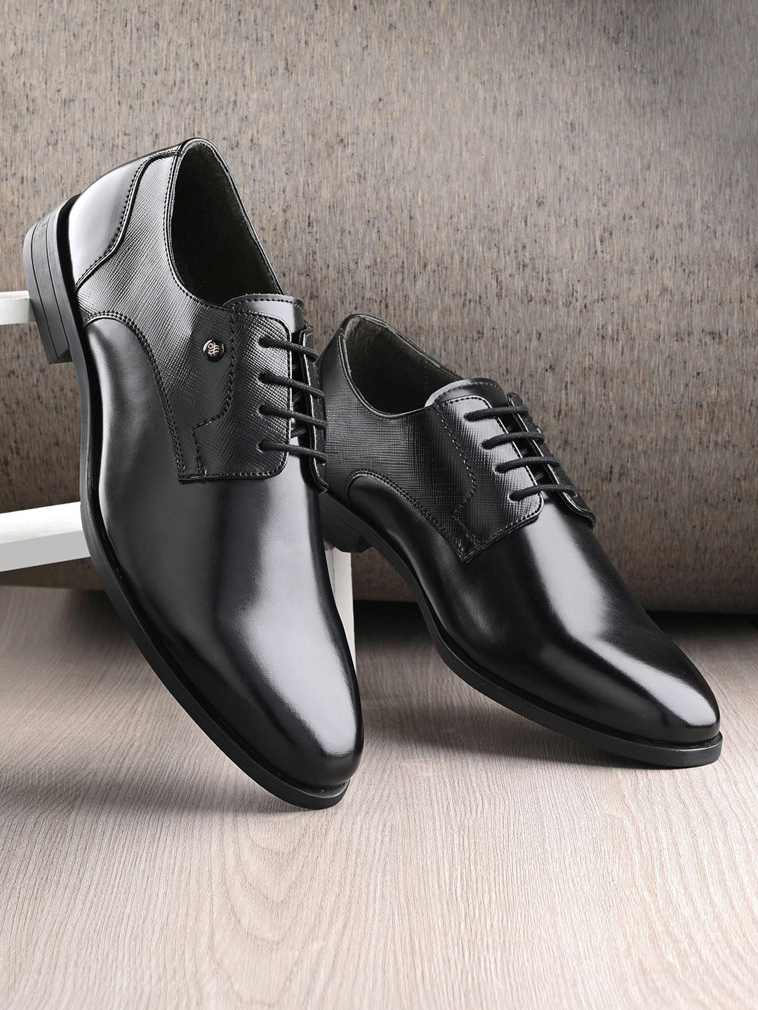 

House of Pataudi Men Textured Formal Derbys, Black