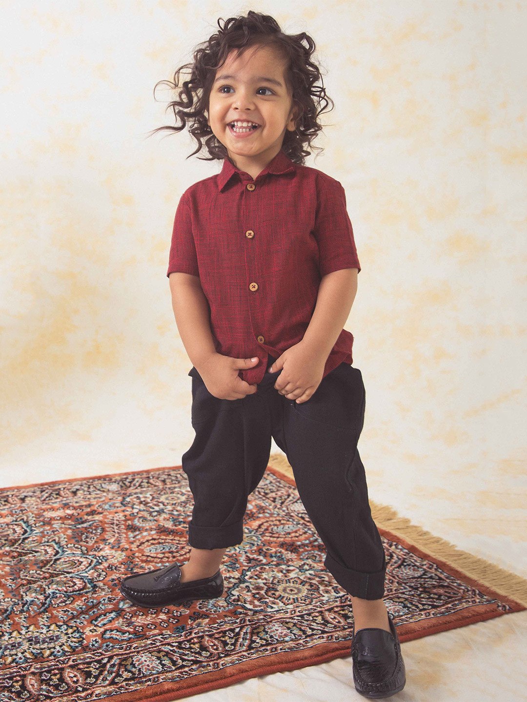 

Tiber Taber Boys Classic Spread Collar Regular Fit Cotton Casual Shirt, Maroon